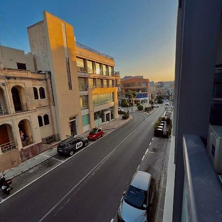 Zen Apt In The Heart Of Malta Ta Xbiex Luaran gambar
